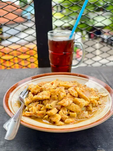 Tahu Campur Pak Min di Salatiga dan sekitarnya