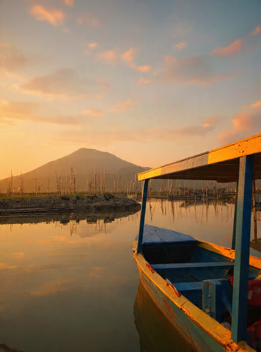 Sunset di Rawa Pening di Salatiga dan sekitarnya